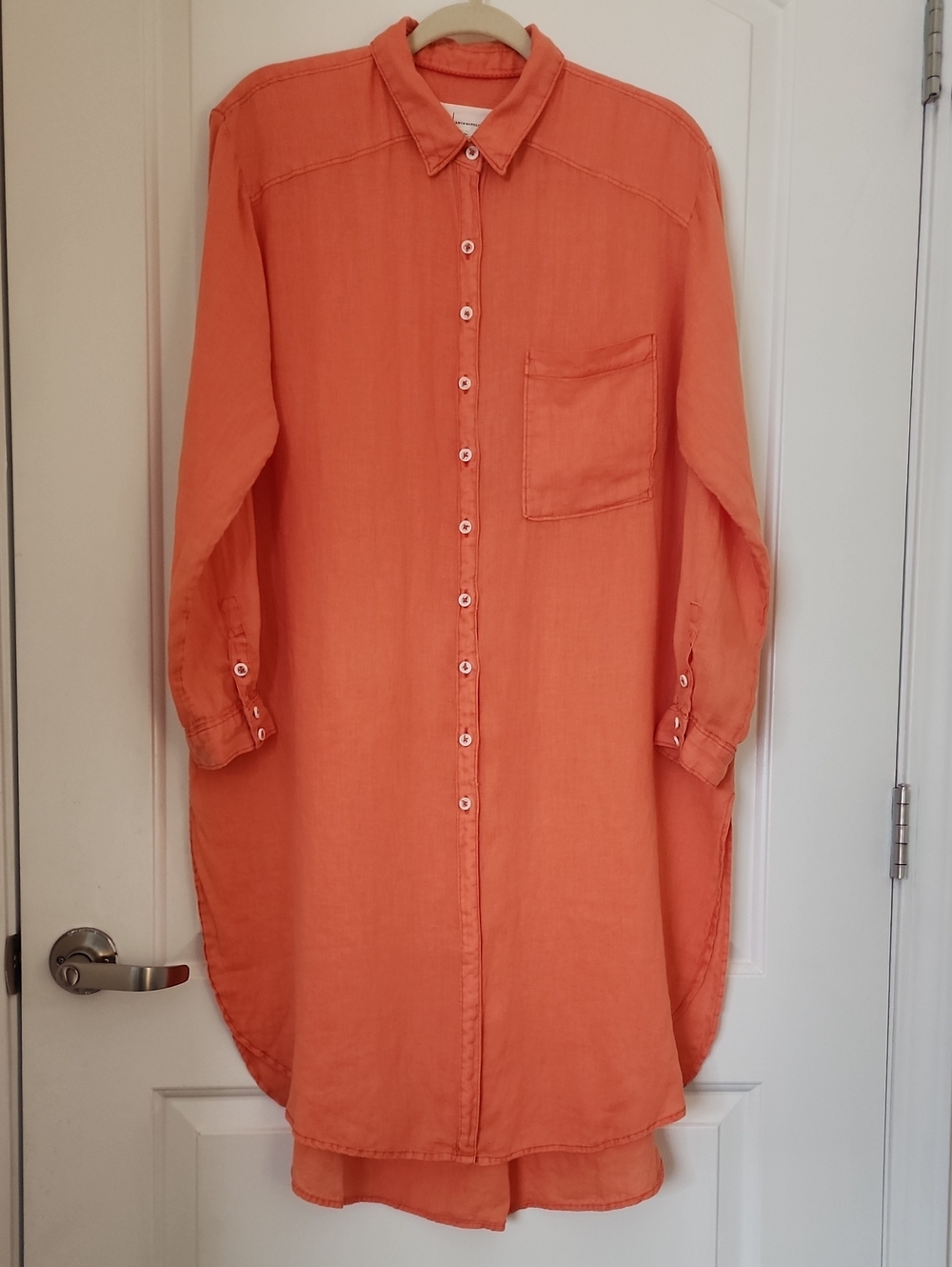 Anthropologie Long-sleeved, button downed Tunic, High Low Cut